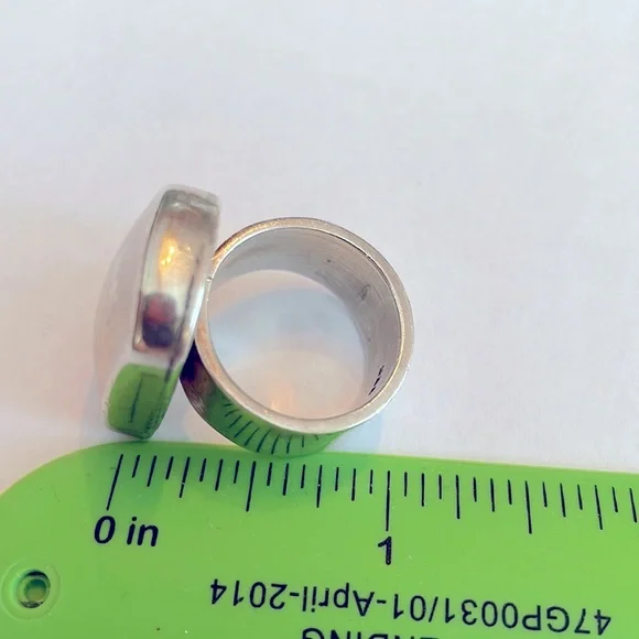 Sterling Silver Ring - Picture 8 of 9